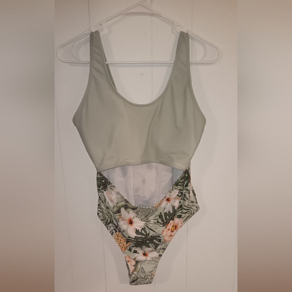 Womens Medium Swimsuit High Cut High Spoon Suspender Bohemian Tropical Floral